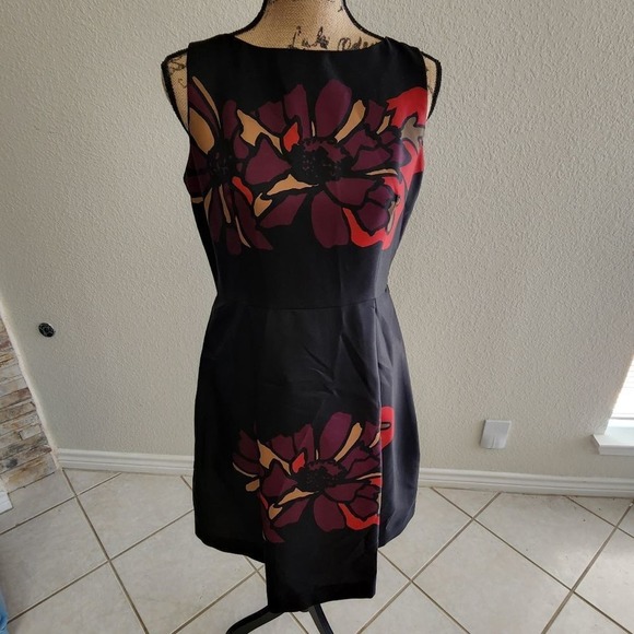 Taylor floral 50s style pleated fit n‎ flare dress size 8 - Picture 1 of 9